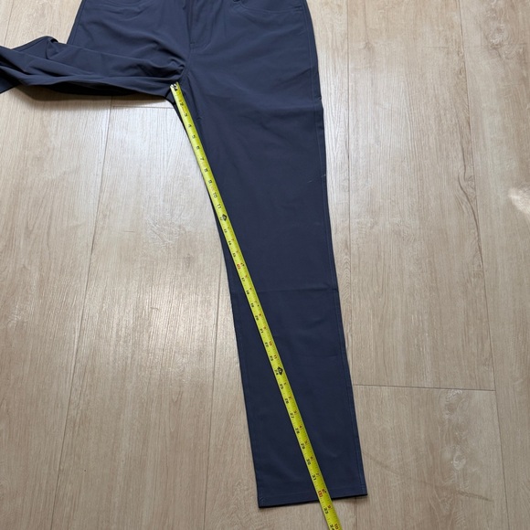 Vuori Meta Athletic Slim Fit Pants charcoal, SIZE 32 - Picture 6 of 11